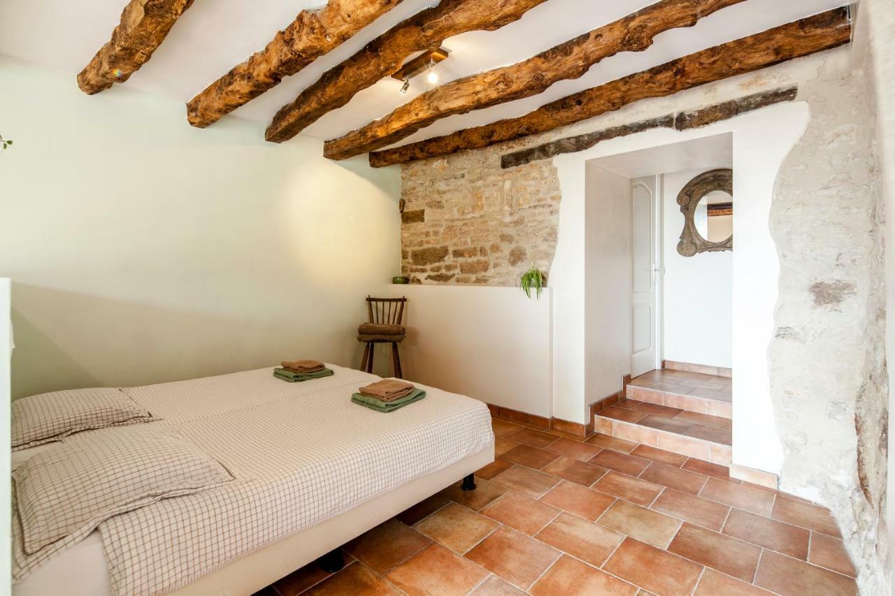 Chambres Et Table D'Hotes La Panacee Cuzance Exterior photo